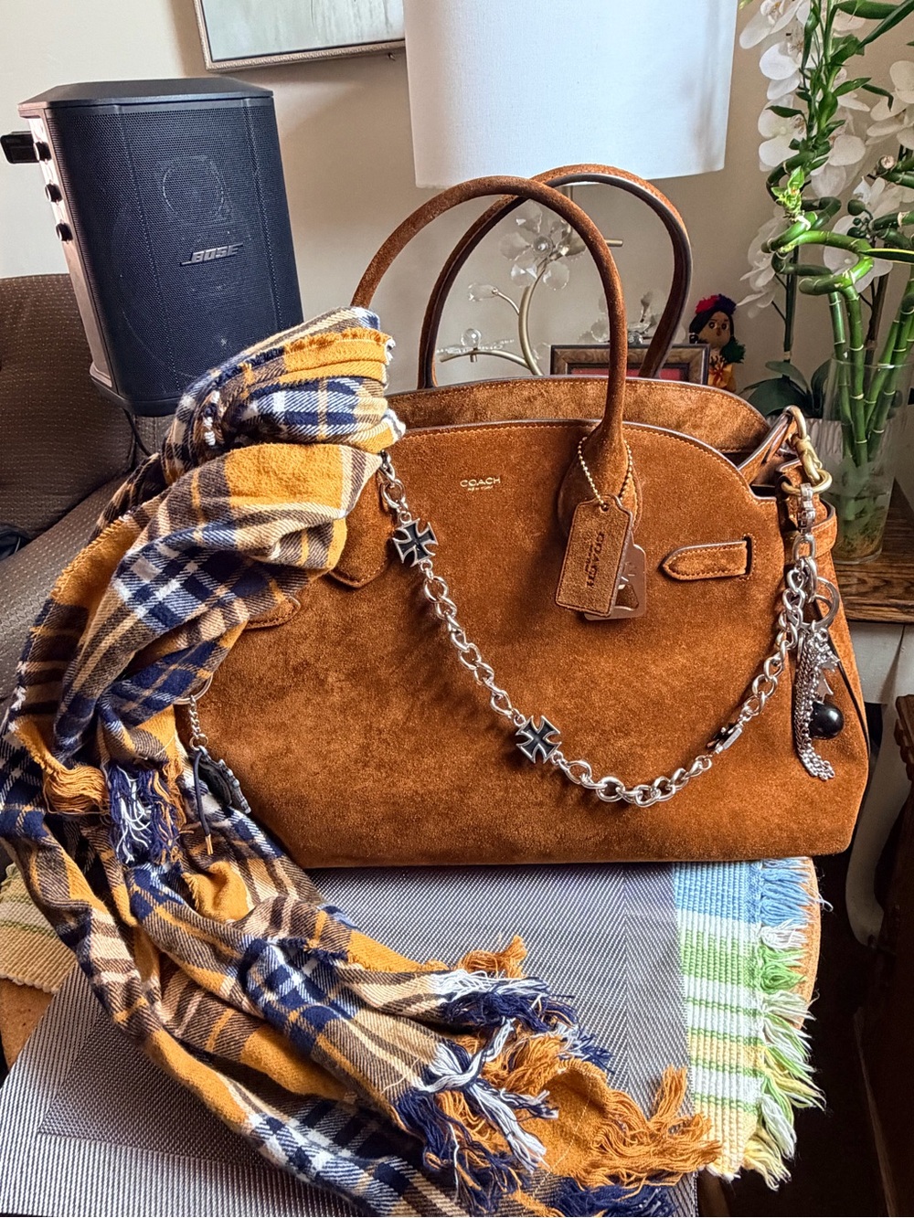 Coach empire carryall 40 Suede with Leather Tag (Fall bag πππ)! - Picture 2 of 12